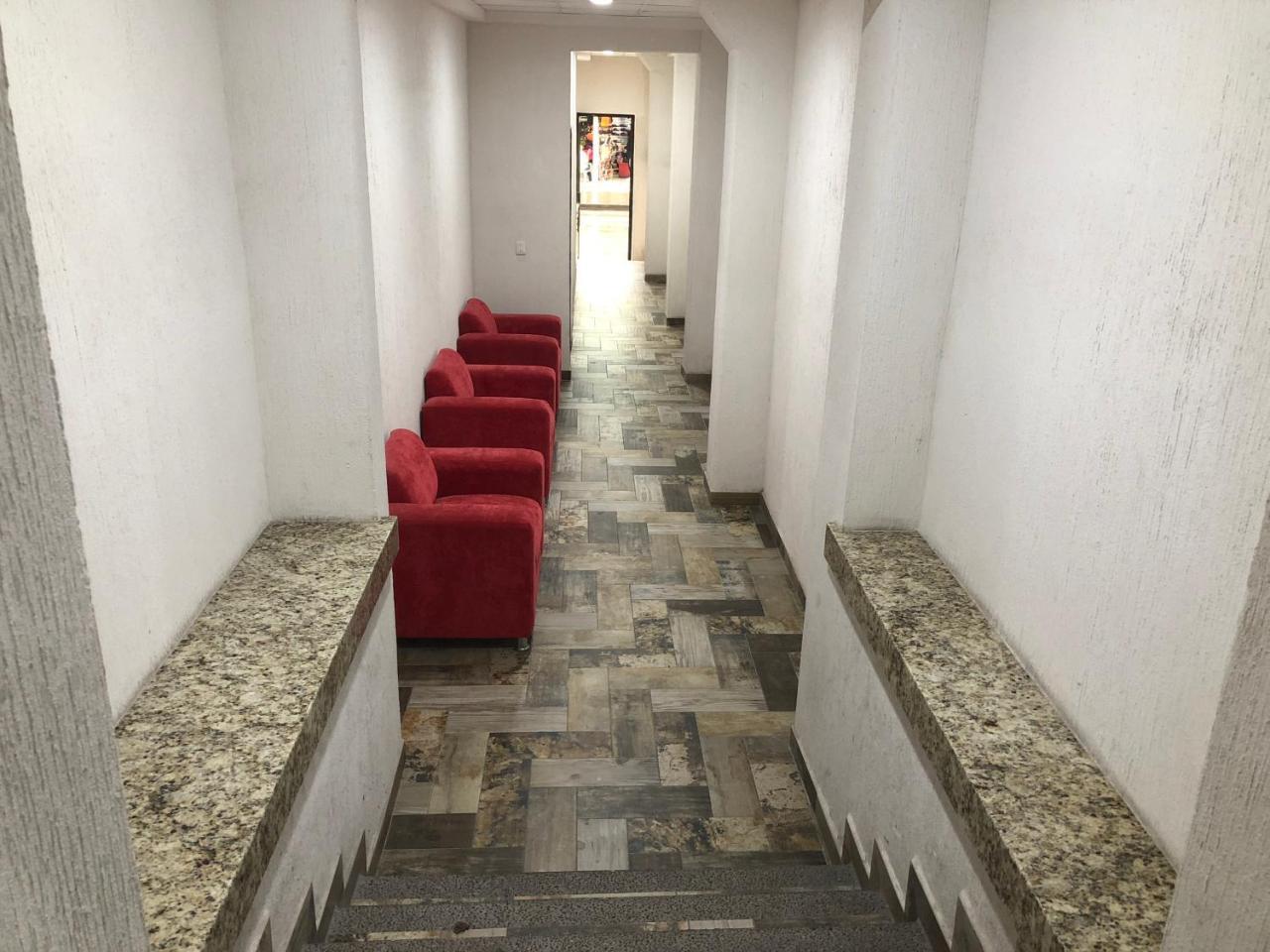 Hotel del Carmen León Buitenkant foto